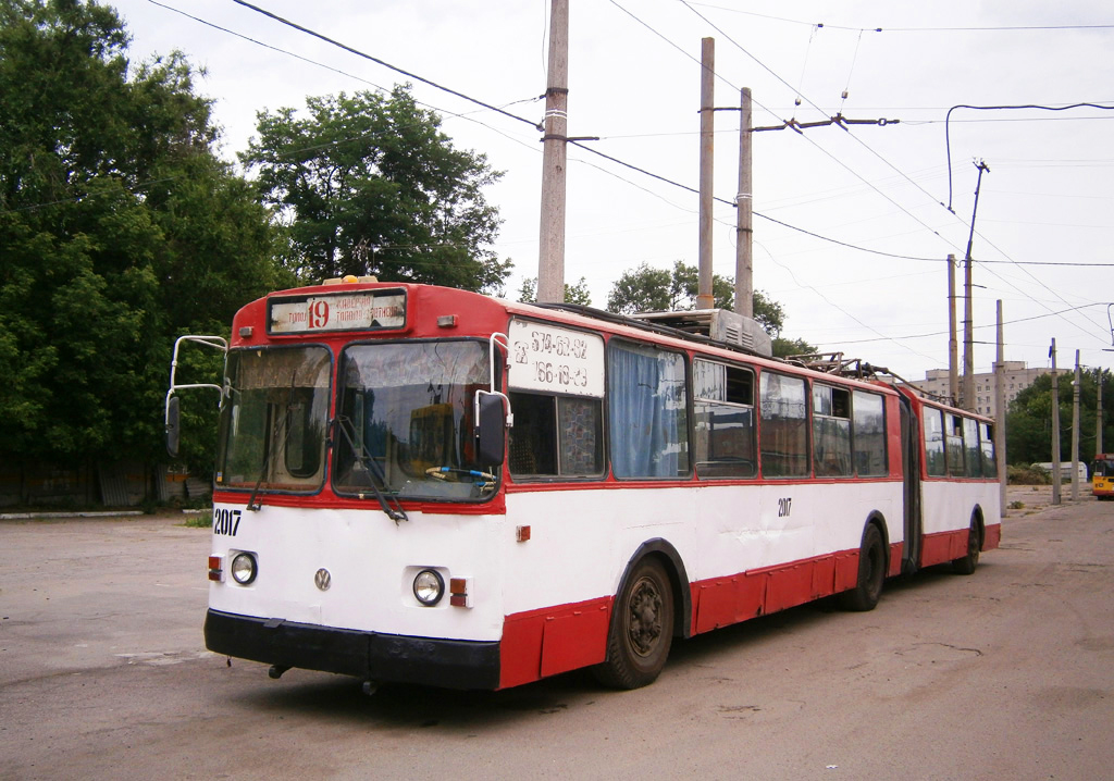 Днепр, ЗиУ-683В01 № 2017