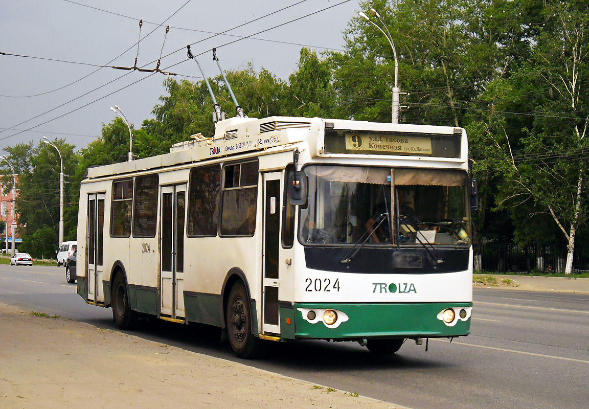 Пенза, ЗиУ-682Г-016.02 № 2024