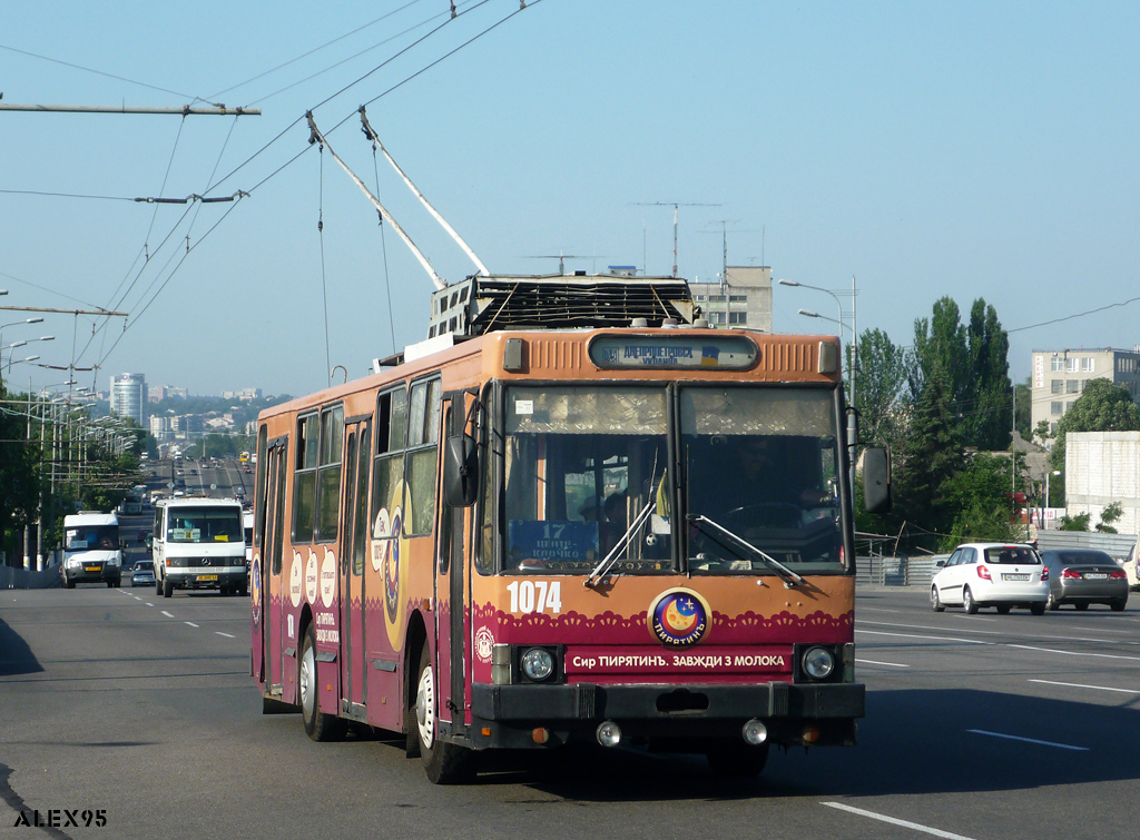 Dnipro, YMZ T1R (Т2P) č. 1074