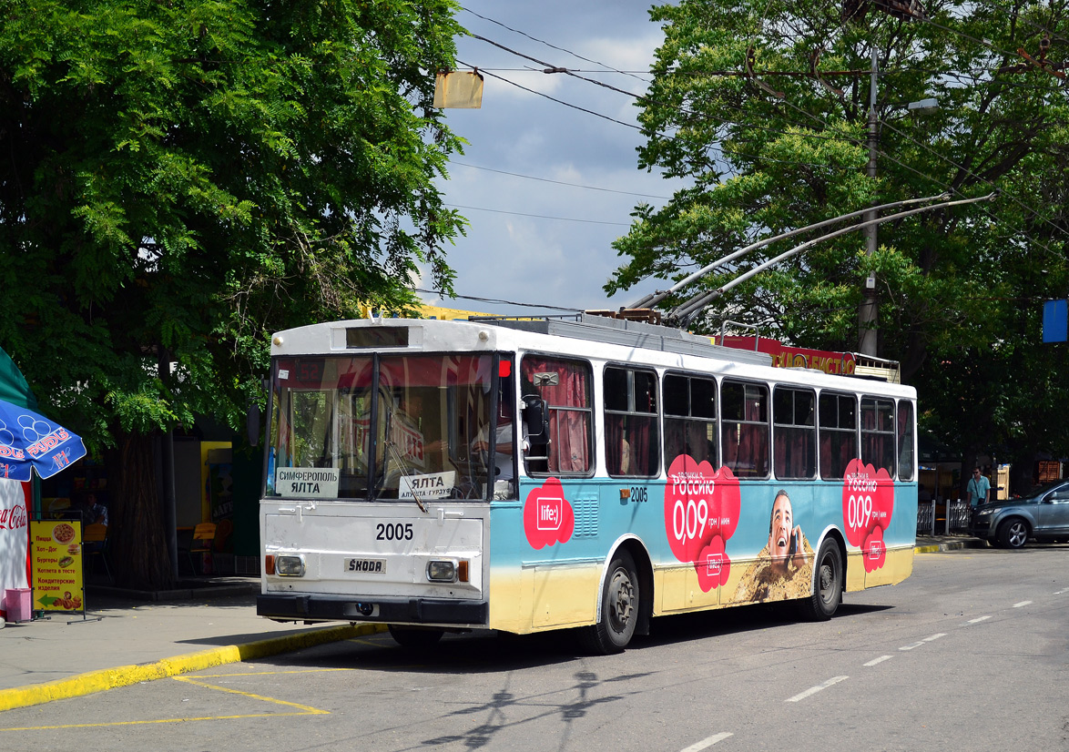 Крымский троллейбус, Škoda 14Tr02/6 № 2005