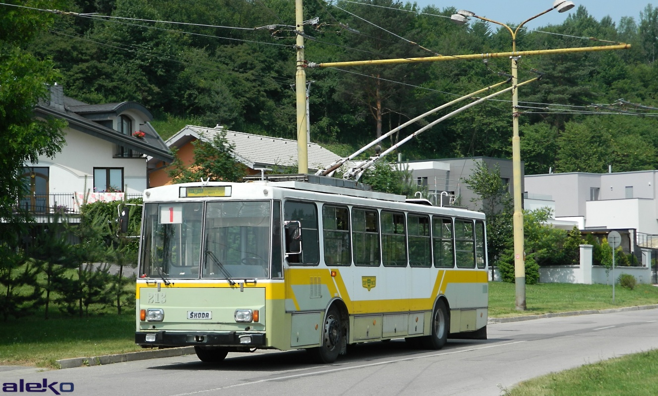 Жилина, Škoda 14Tr14/7 № 213