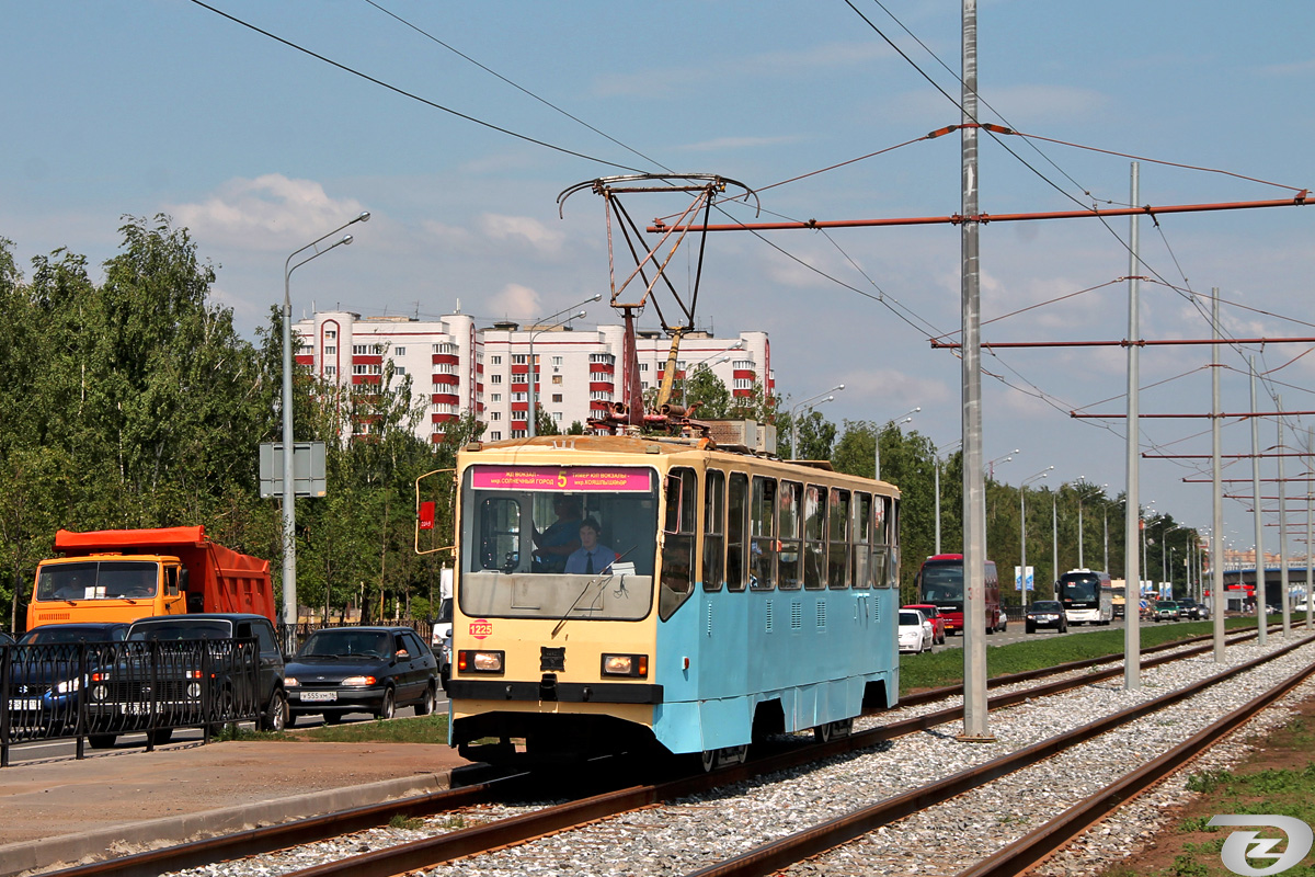 Казань, 71-402 № 1225