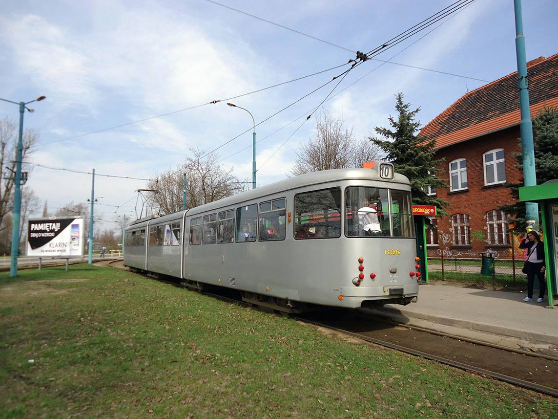 Poznań, Duewag GT8 č. 698