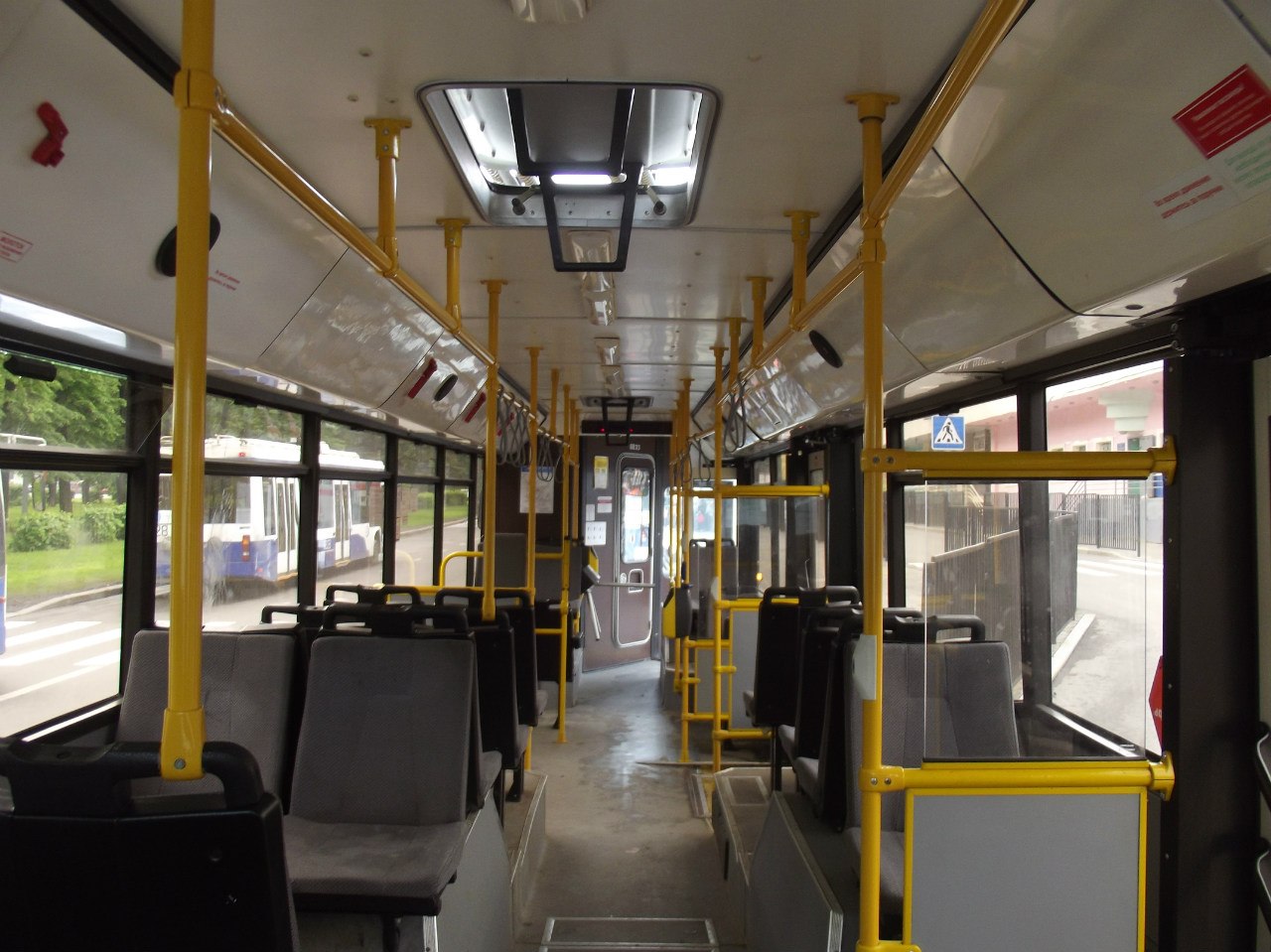 Moscou, SVARZ-MAZ-6235.00 N°. 6833