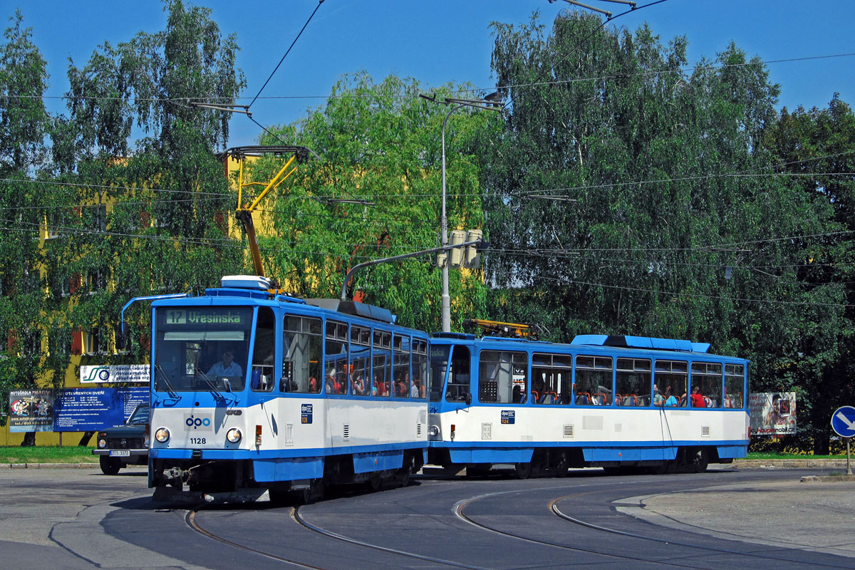 Острава, Tatra T6A5 № 1128; Острава, Tatra T6A5 № 1124