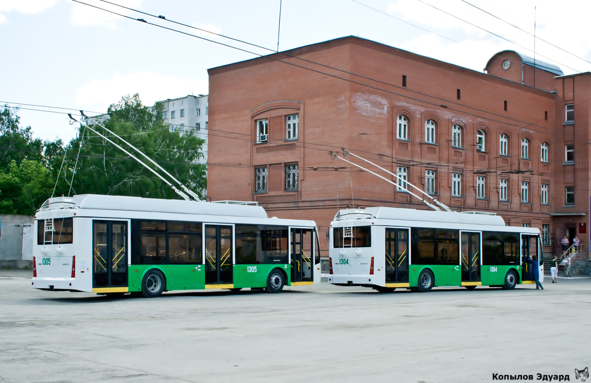 Новосибирск, Тролза-5265.00 «Мегаполис» № 1305; Новосибирск, Тролза-5265.00 «Мегаполис» № 1304