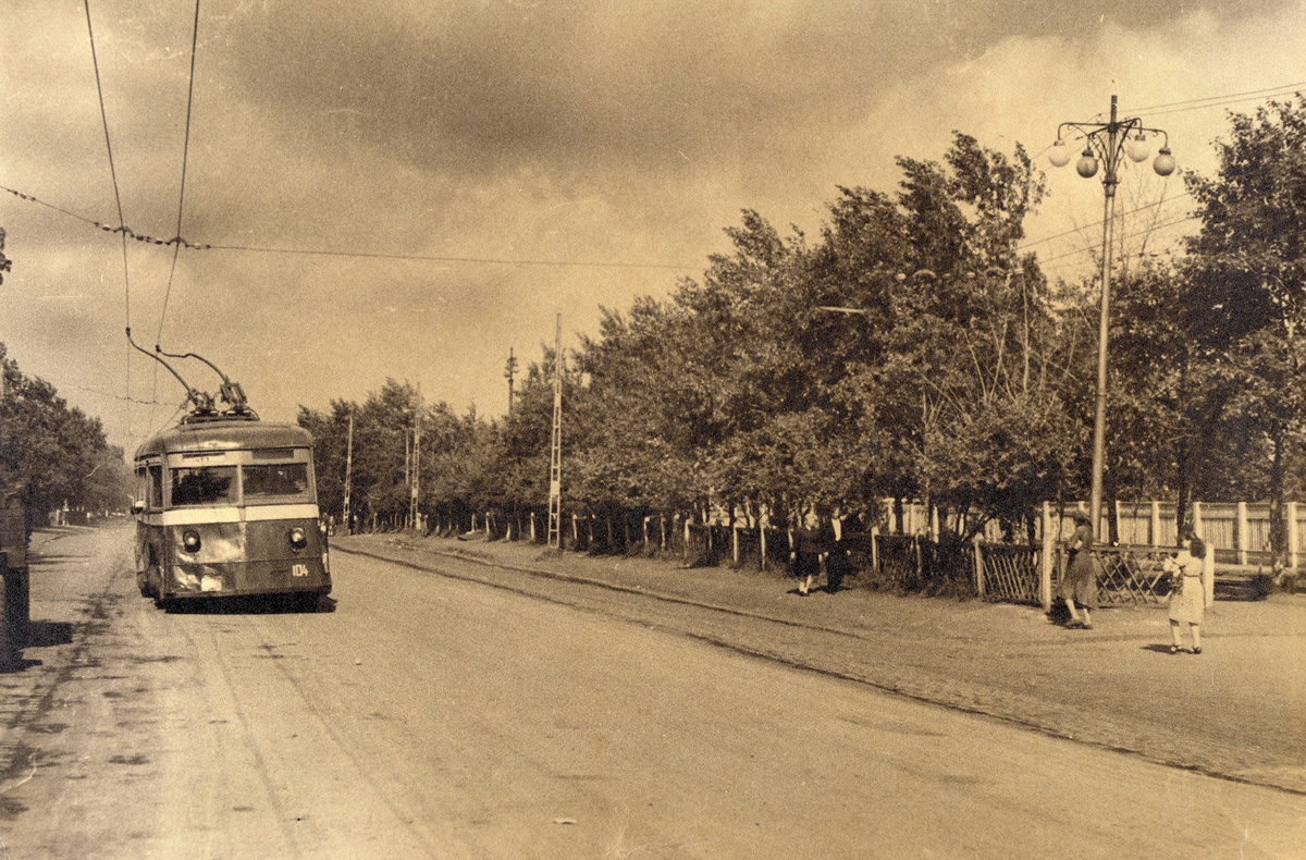 Челябинск, ЯТБ-2 № 104; Челябинск — Исторические фотографии