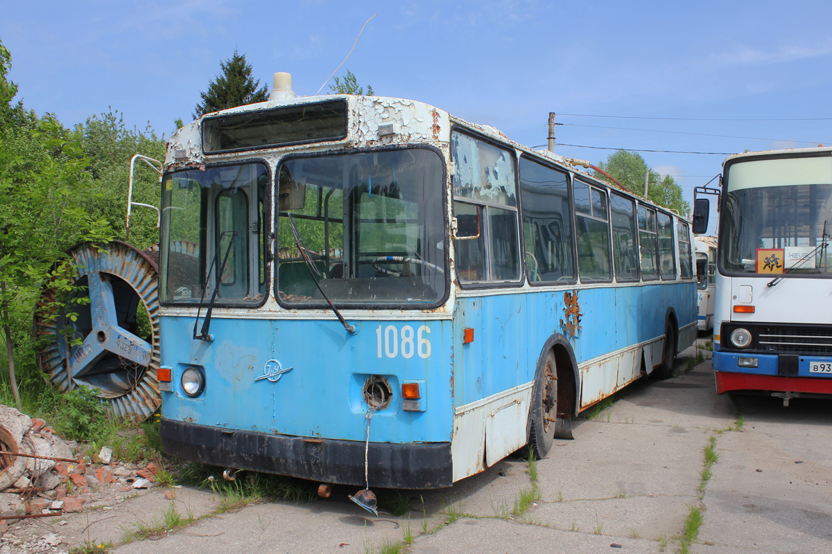 Новочебоксарск, ЗиУ-682Г [Г00] № 1086