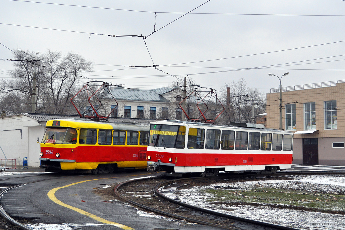 Volgograd, Tatra T3SU (2-door) № 2594; Volgograd, Tatra T6B5SU № 2839