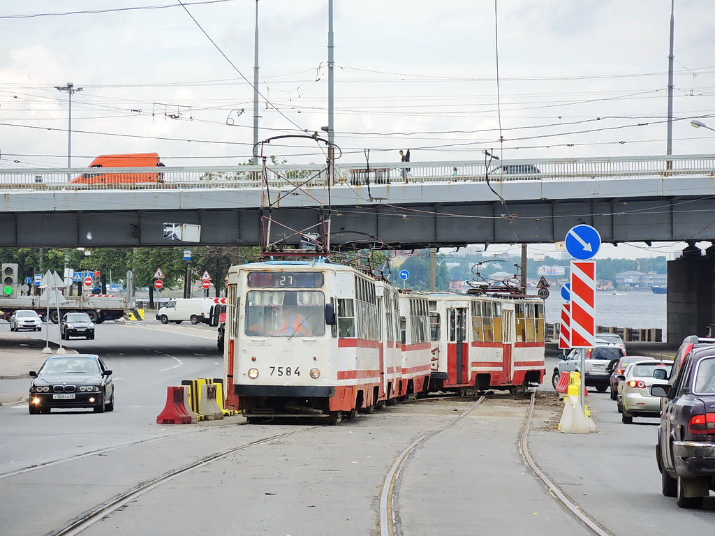 Санкт-Петербург, ЛМ-68М № 7584