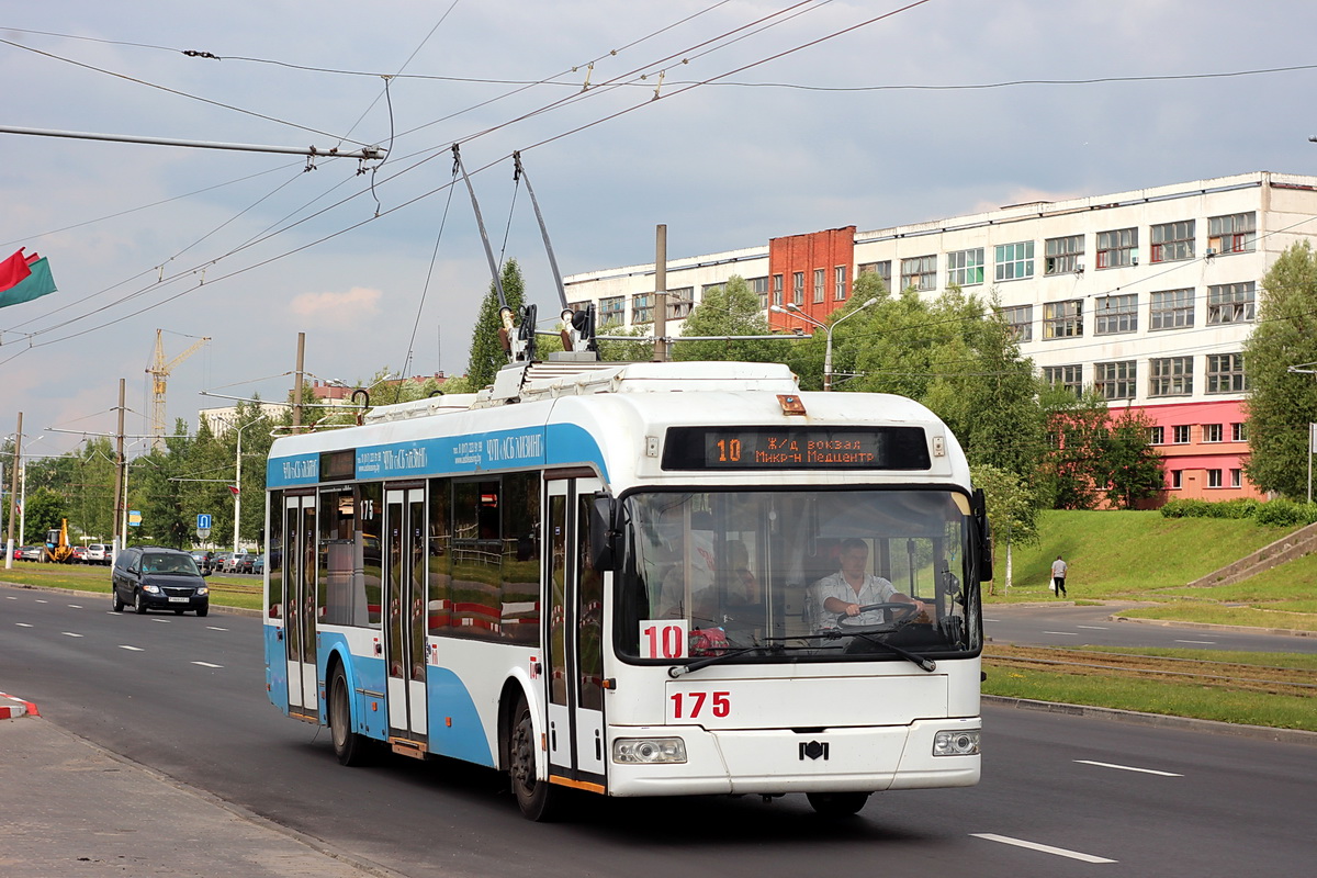 Витебск, БКМ 321 № 175