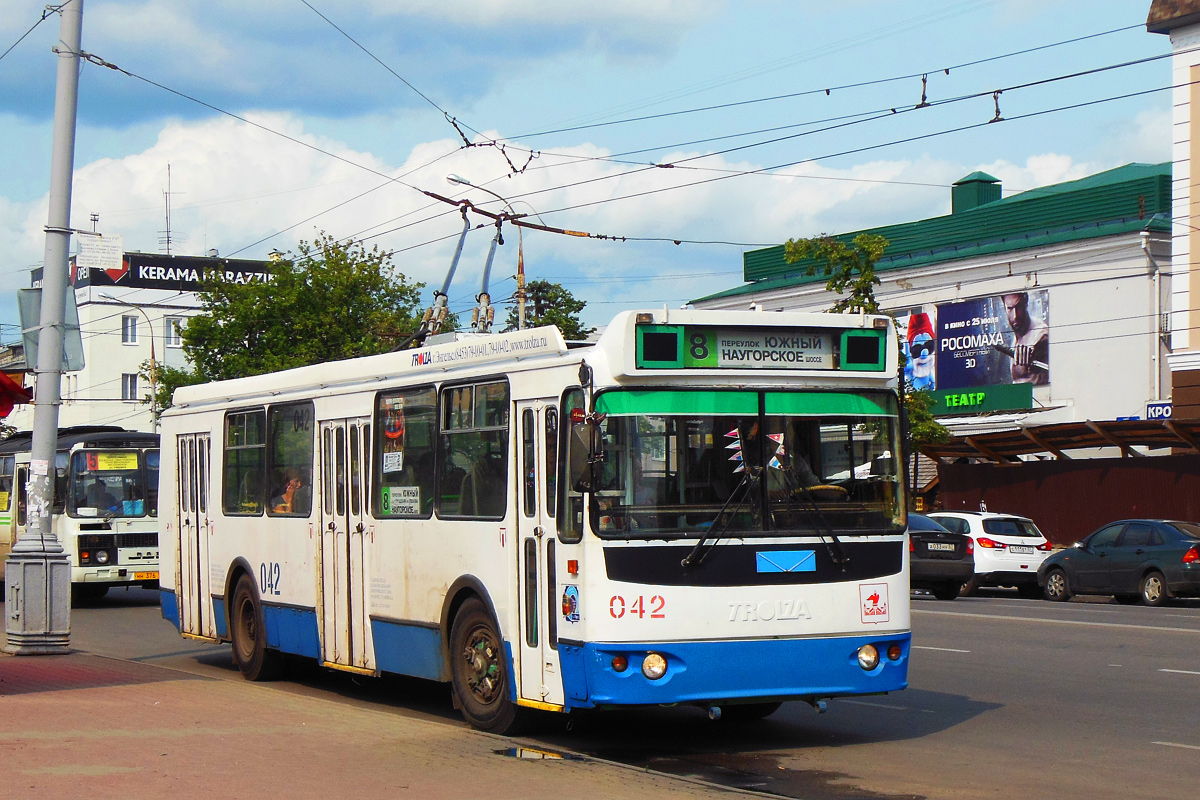 Орёл, ЗиУ-682Г-016 (018) № 042