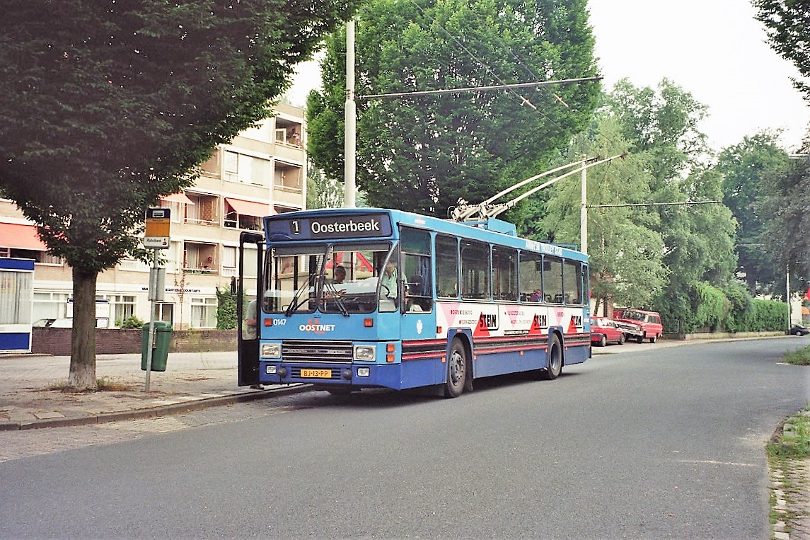 Арнем, DAF Den Oudsten B79T-KM560 / Kiepe № 0147