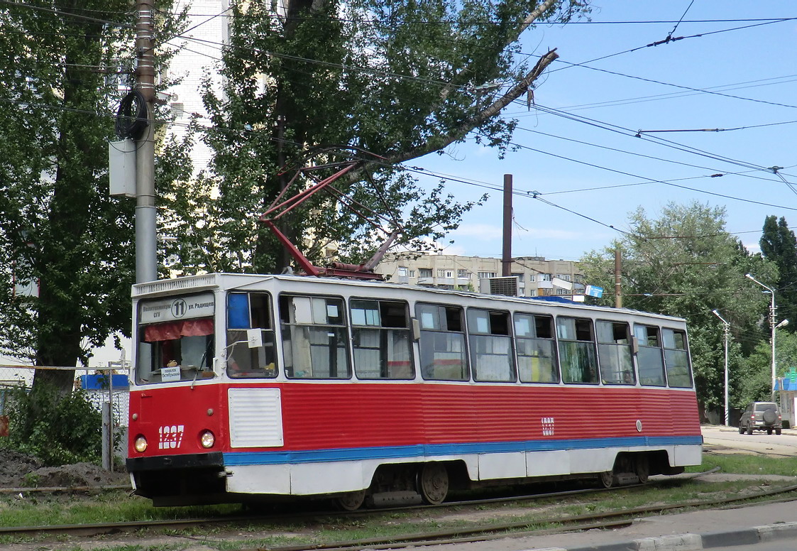 Саратов, 71-605 (КТМ-5М3) № 1237