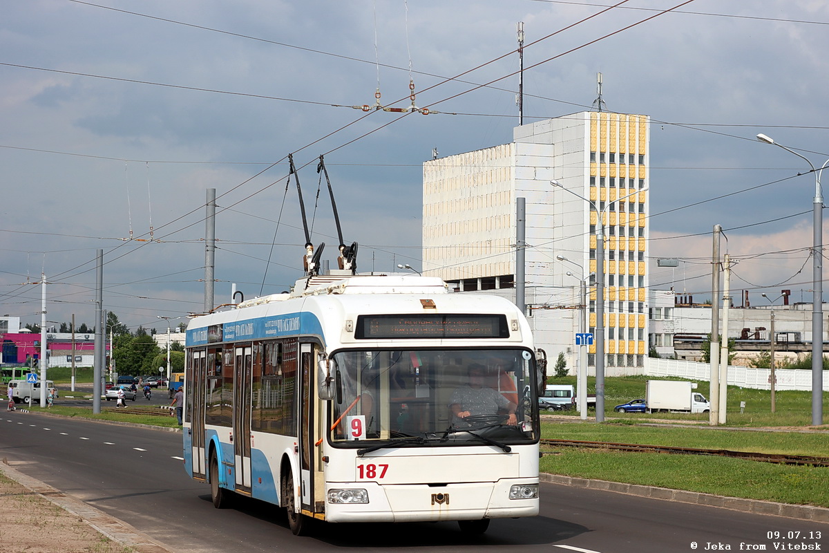 Витебск, БКМ 32102 № 187