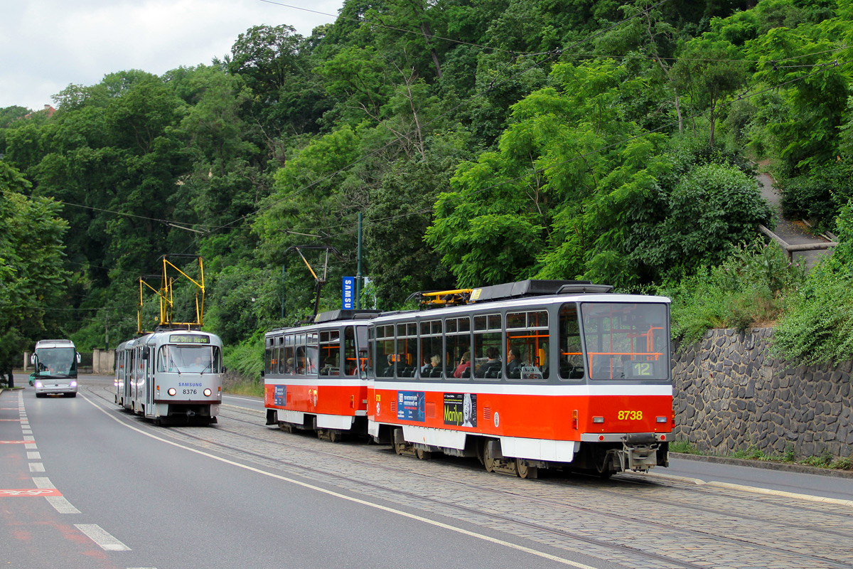 Прага, Tatra T6A5 № 8738