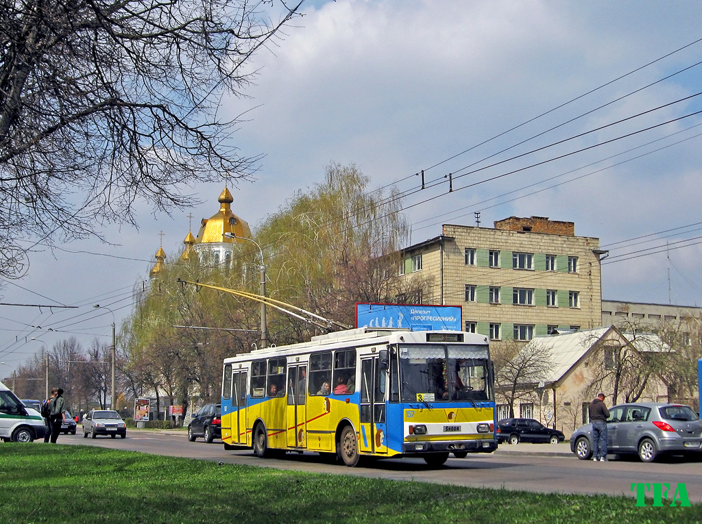 Ровно, Škoda 14Tr10/6 № 157