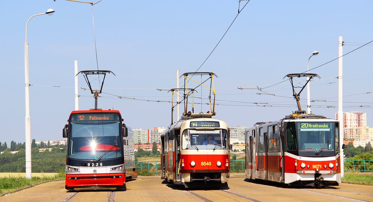 Прага, Škoda 15T2 ForCity Alfa Praha № 9226; Прага, Tatra T3R.P № 8540; Прага, Tatra KT8D5R.N2P № 9071