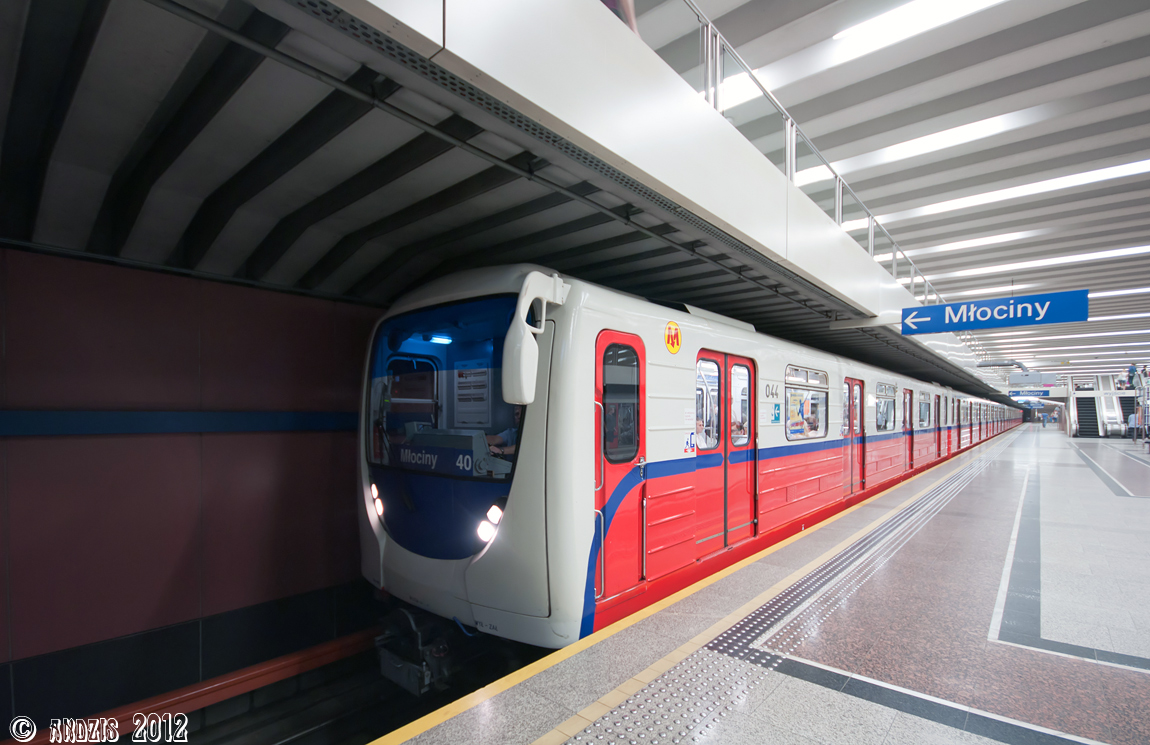 Варшава, 81-572.2 № 044