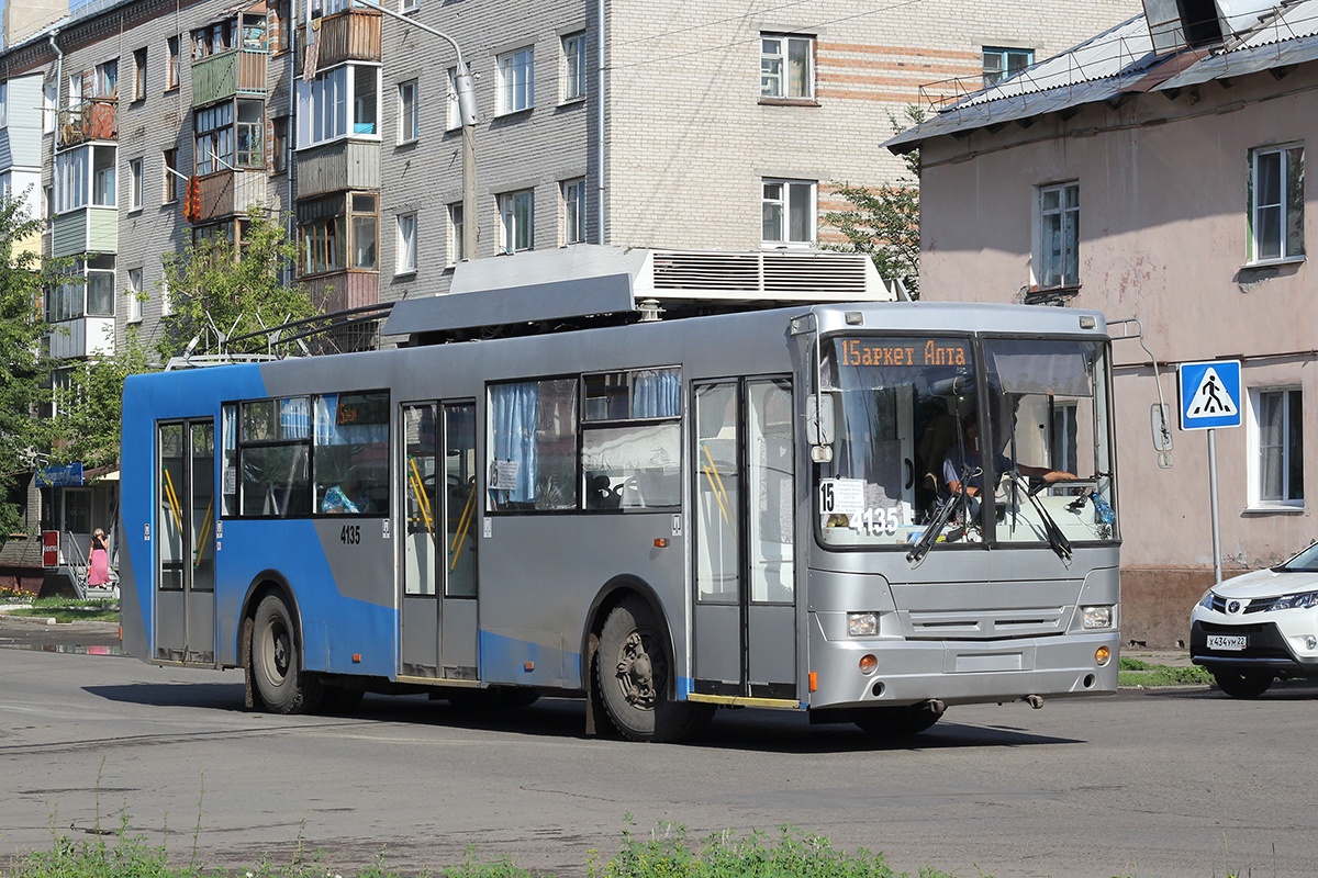 Барнаул, СТ-6217М № 4135