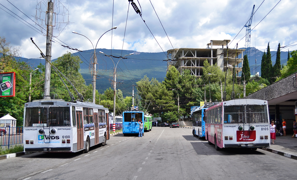 Крымский троллейбус, Škoda 14Tr89/6 № 6100; Крымский троллейбус, Škoda 14Tr89/6 № 8105