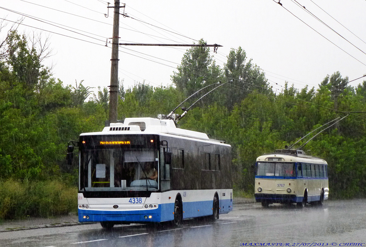 Крымский троллейбус, Богдан Т70110 № 4338; Крымский троллейбус, Škoda 9TrH27 № 3767