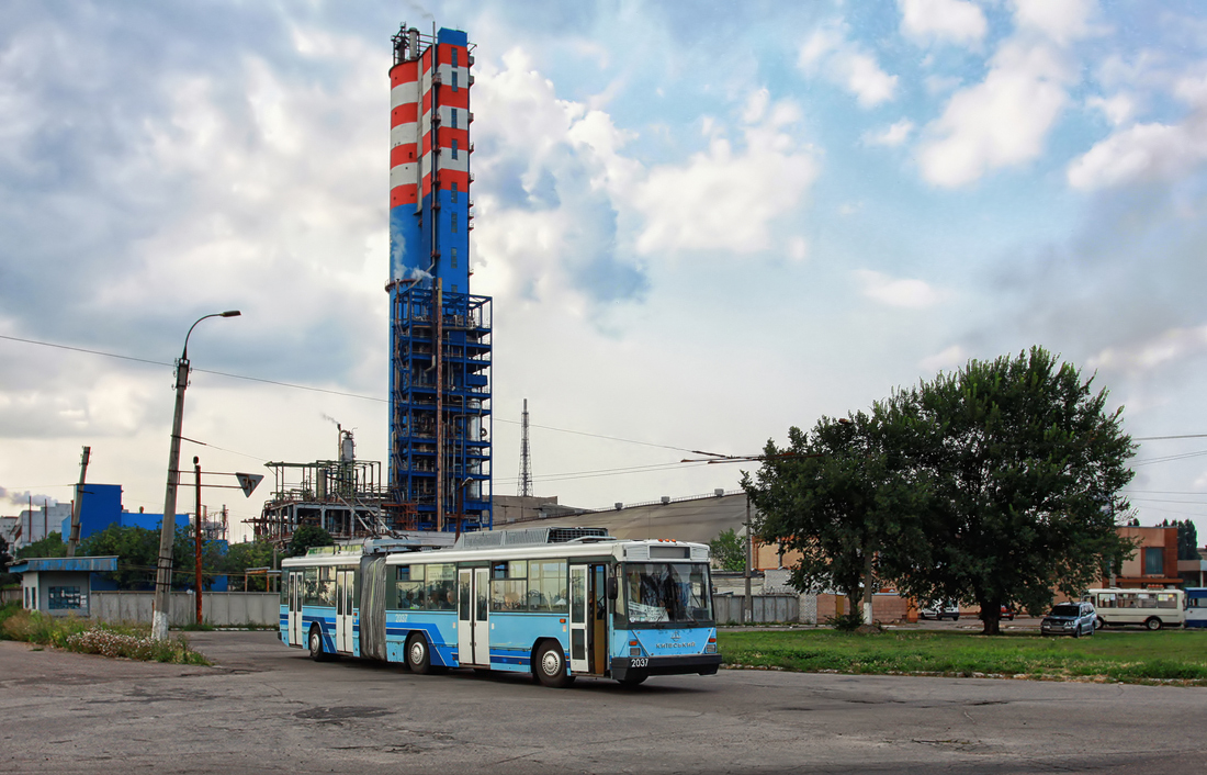 Черкассы, Киев-12.05 № 2037