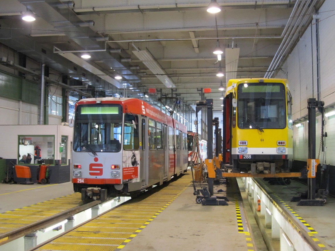 Эссен – Мюльхайм-ан-дер-Рур, Duewag M6D № 294; Эссен – Мюльхайм-ан-дер-Рур, Duewag M6D № 288