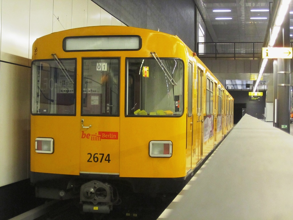 Берлин, BVG F79.2 № 2674