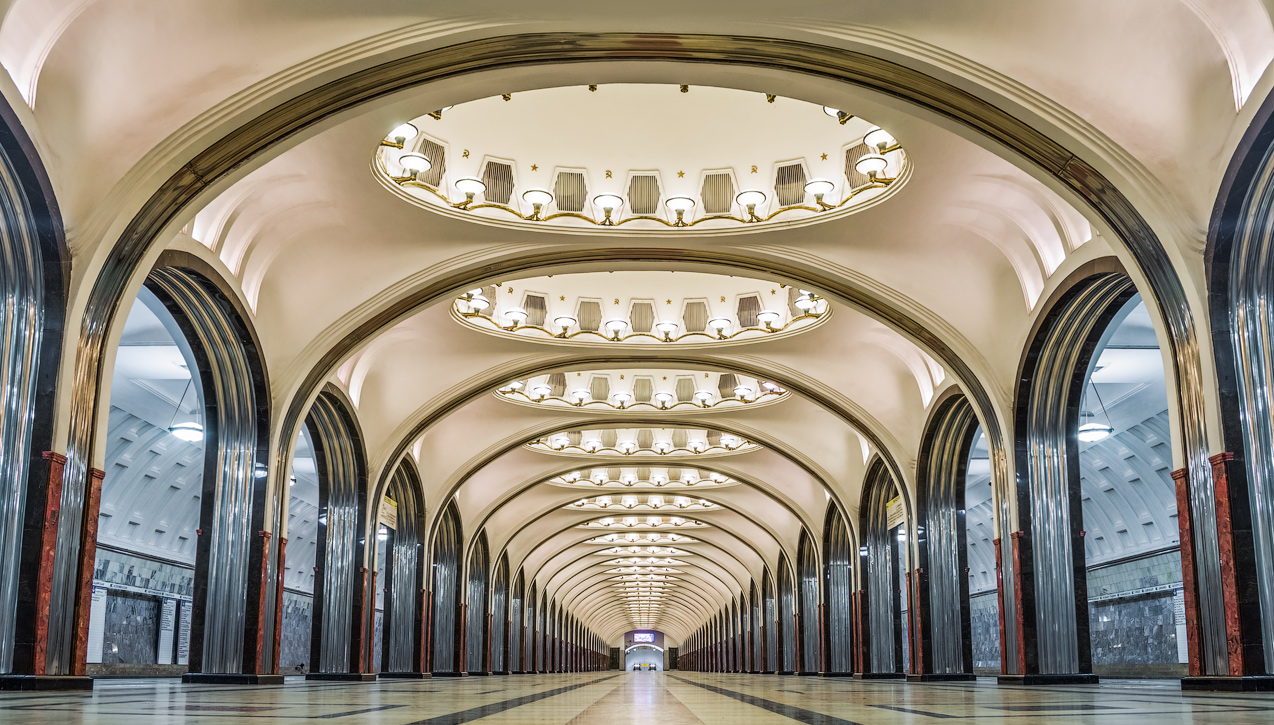 Москва — Метрополитен — [2] Замоскворецкая линия