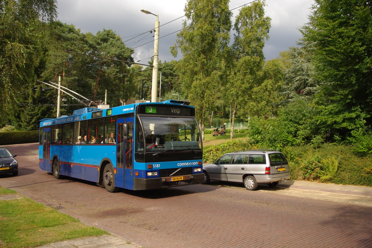Арнем, Den Oudsten B88 № 5181