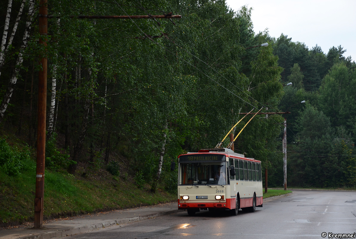 Viļņa, Škoda 14Tr17/6M № 2668