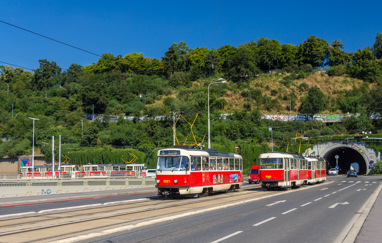 Прага, Tatra T3R.P № 8221; Прага, Tatra T3R.P № 8345