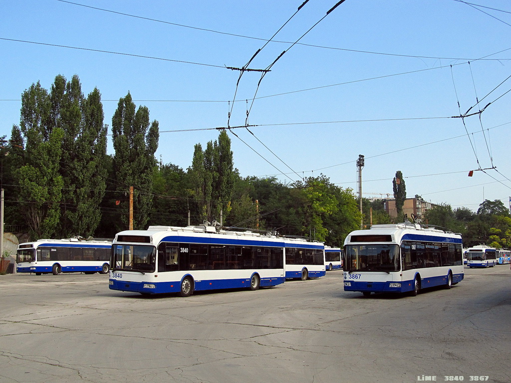 Кишинёв, RTEC 62321M1 № 3867; Кишинёв, БКМ 321 № 3840; Кишинёв — Троллейбусный парк № 3