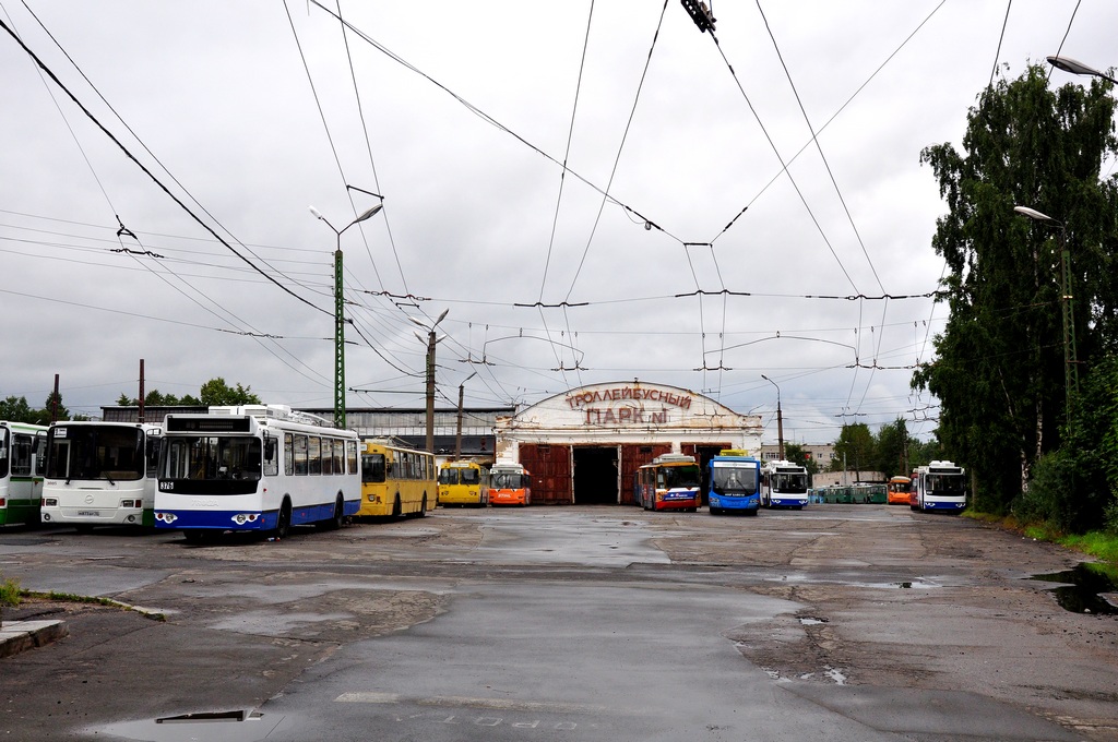 Петрозаводск, ЗиУ-682Г-016.02 (обр. 2013) № 376; Петрозаводск — Новые троллейбусы; Петрозаводск — Разные фотографии