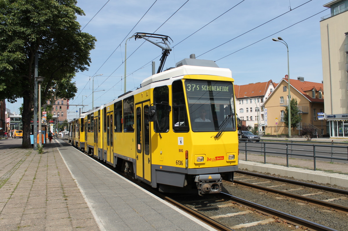 Берлин, Tatra KT4DM № 6136