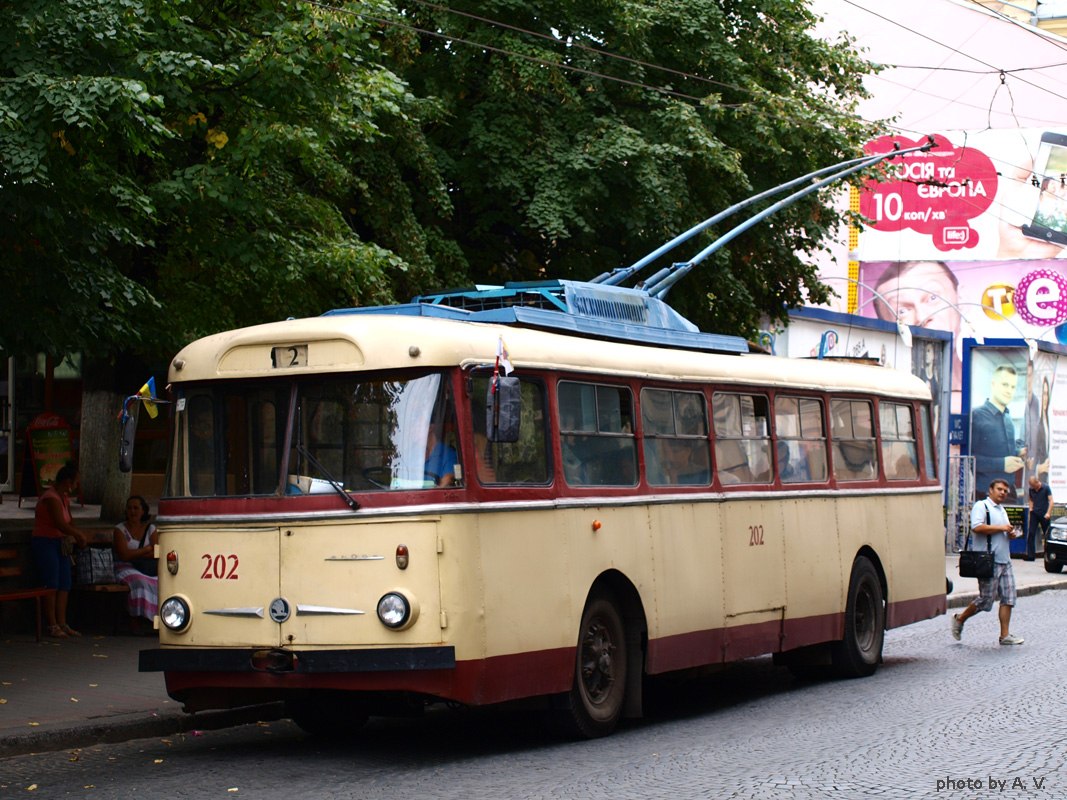 Черновцы, Škoda 9TrH25 № 202