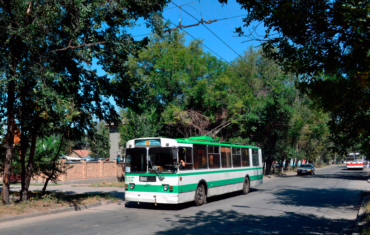 Бишкек, ЗиУ-682Г-018 [Г0Р] № 1527