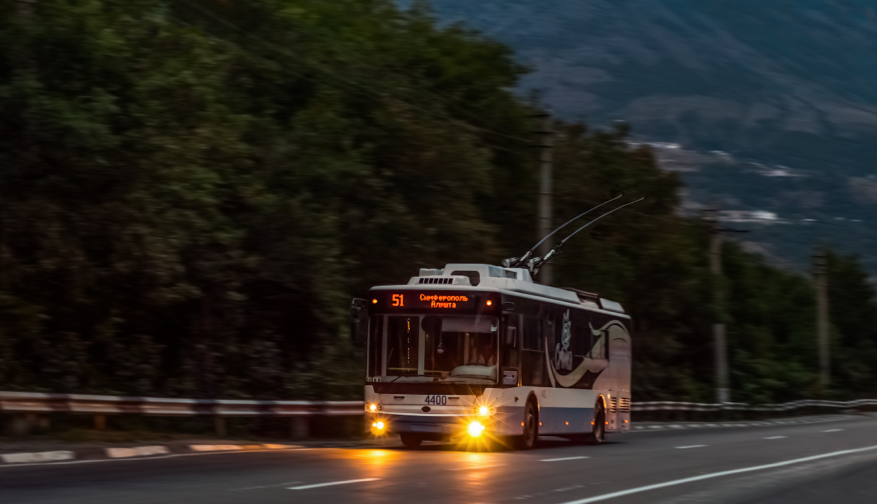 Trolleybus de Crimée, Bogdan T70115 N°. 4400