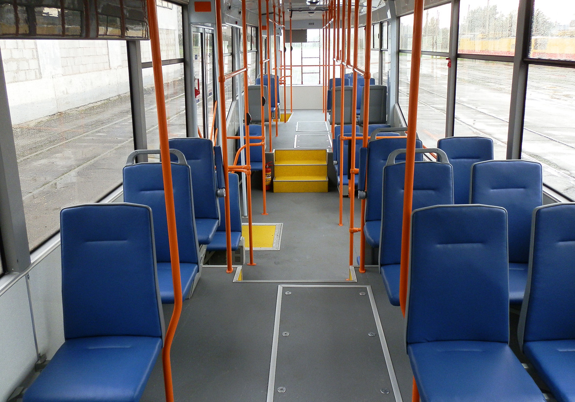 Барнаул, БКМ 62103 № 3302