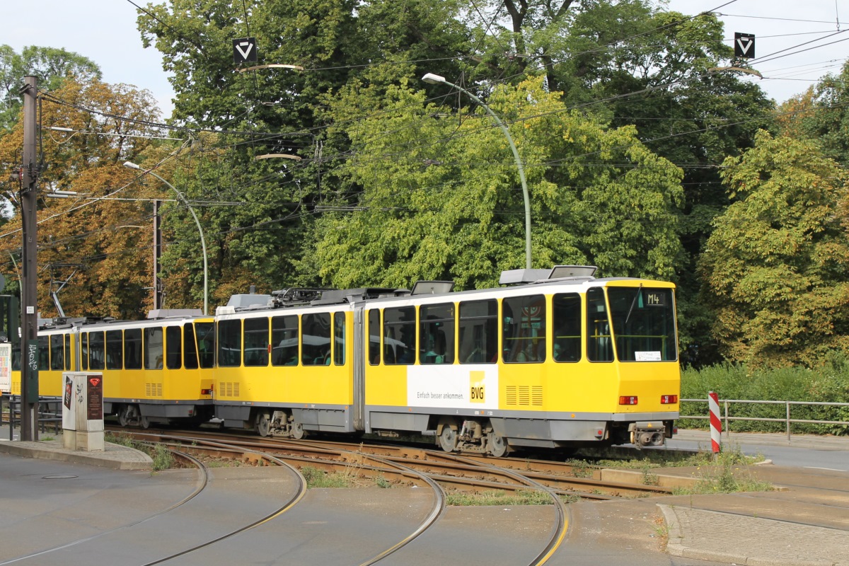 Берлин, Tatra KT4DM № 6110