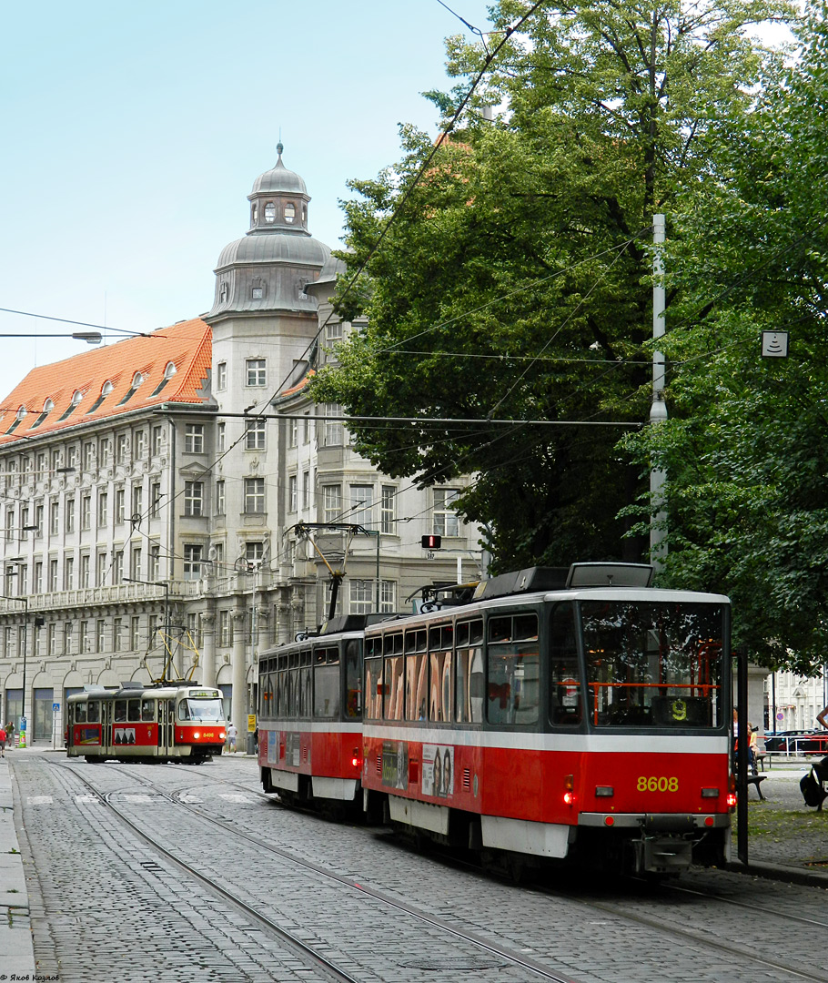 Прага, Tatra T6A5 № 8608