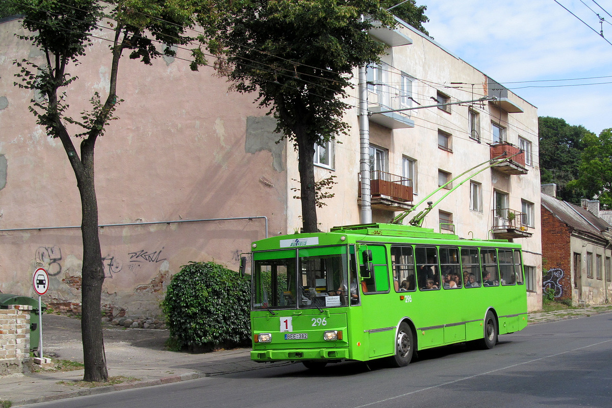 Каунас, Škoda 14Tr02/6 № 296