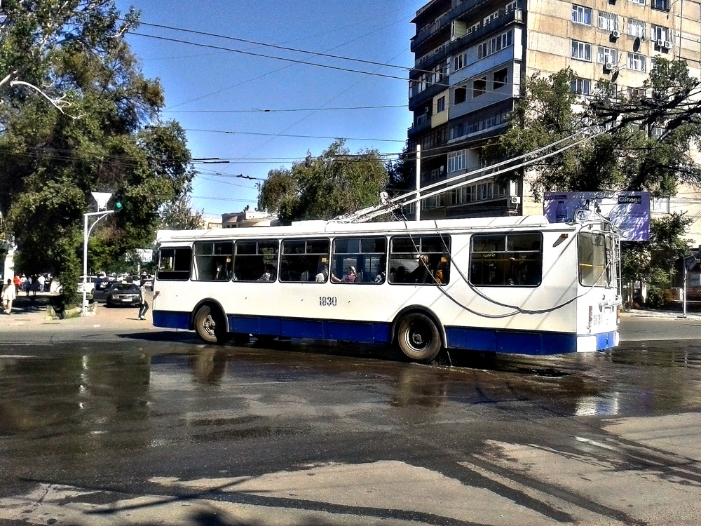 Бишкек, ЗиУ-682Г-016.05 № 1830 Бишкек, ЗиУ-682Г-016.05 № 1830