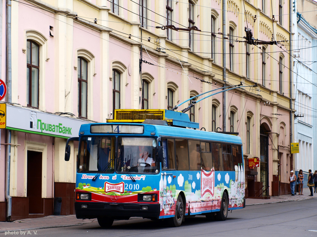 Черновцы, ЛАЗ-52522 № 2010