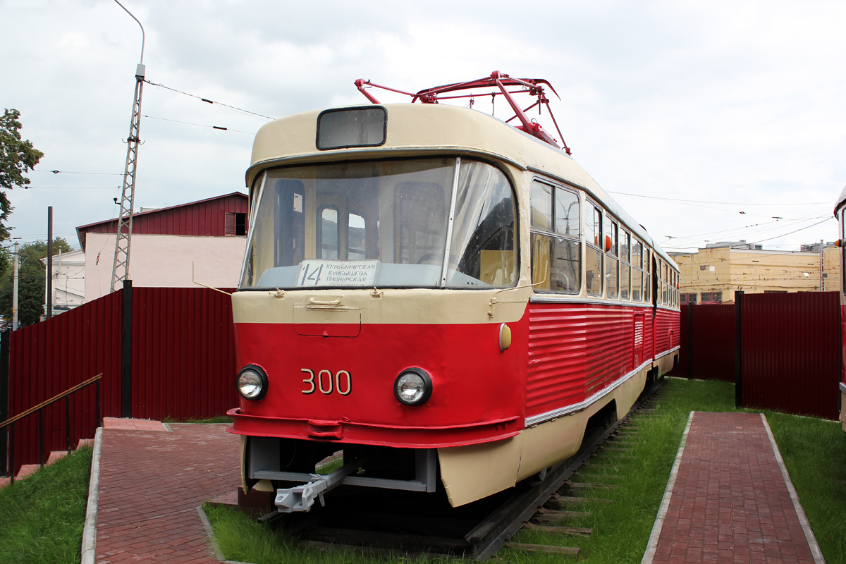Екатеринбург, Tatra K2SU № 300