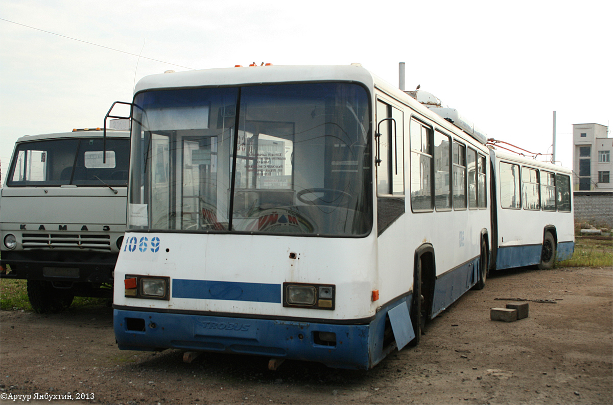 Уфа, ЗиУ-6205М № 1069