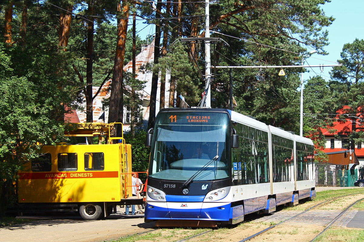 Рига, Škoda 15T ForCity Alfa Riga № 57158