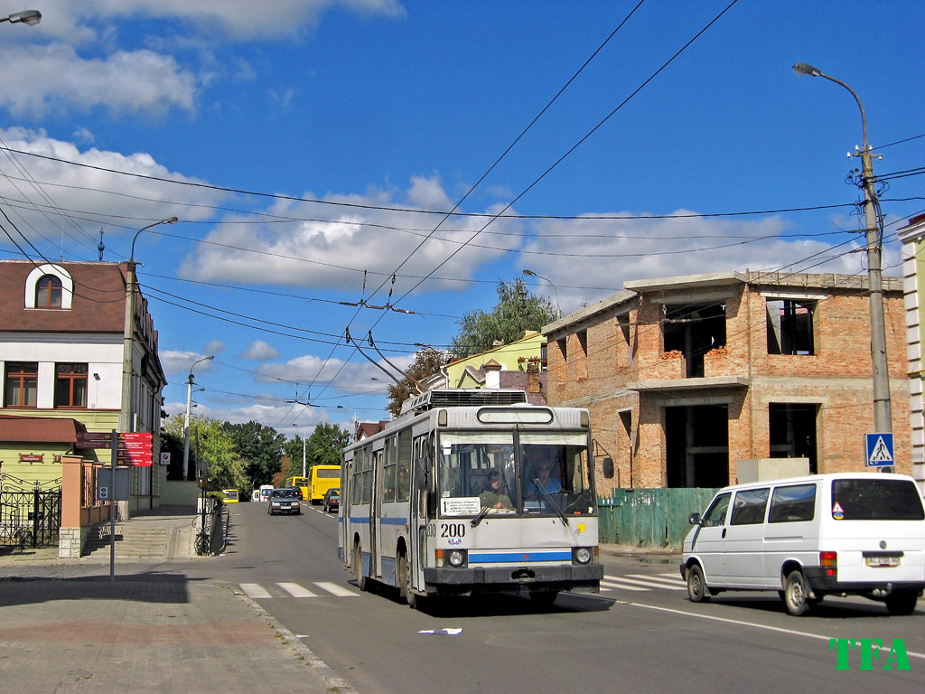 Luck, YMZ T2 č. 200