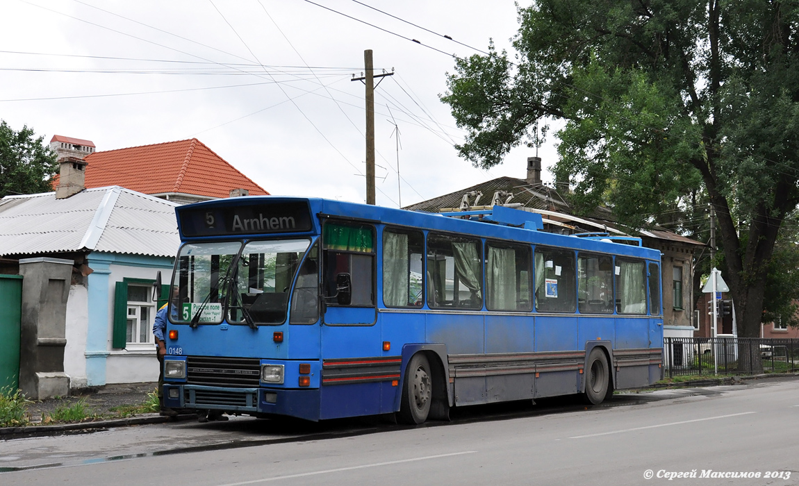 Таганрог, DAF Den Oudsten B79T-KM560 / Kiepe № 0148